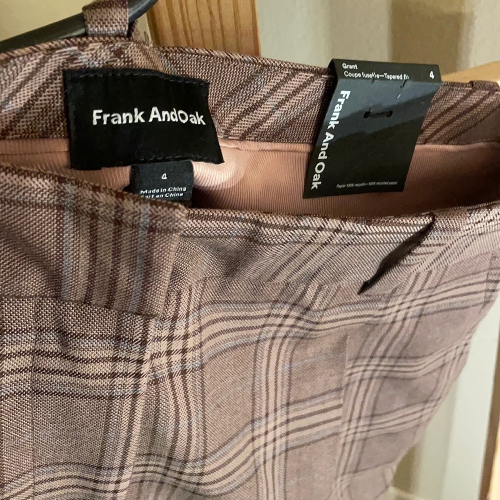 Gorgeous Frank and Oak Grant tapered leg pants